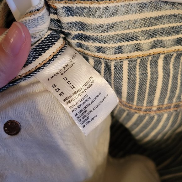 American Eagle Striped Distressed Jean Shorts - Picture 5 of 9